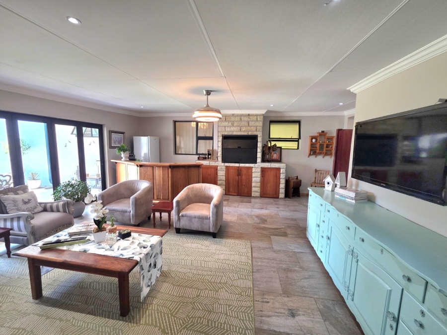 4 Bedroom Property for Sale in Jordania Free State